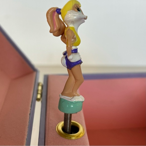 Bugs & Lola Musical Jewelry Box 1997 Renewed from WB 1935"Merrily We Roll Along" - Picture 9 of 14